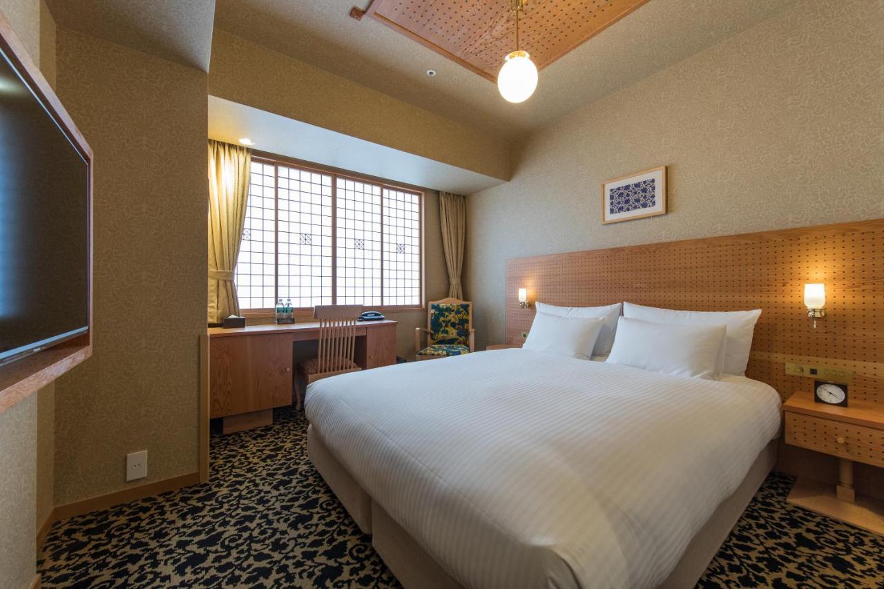 Jr Kyushu Hotel Blossom Ойта Екстериор снимка