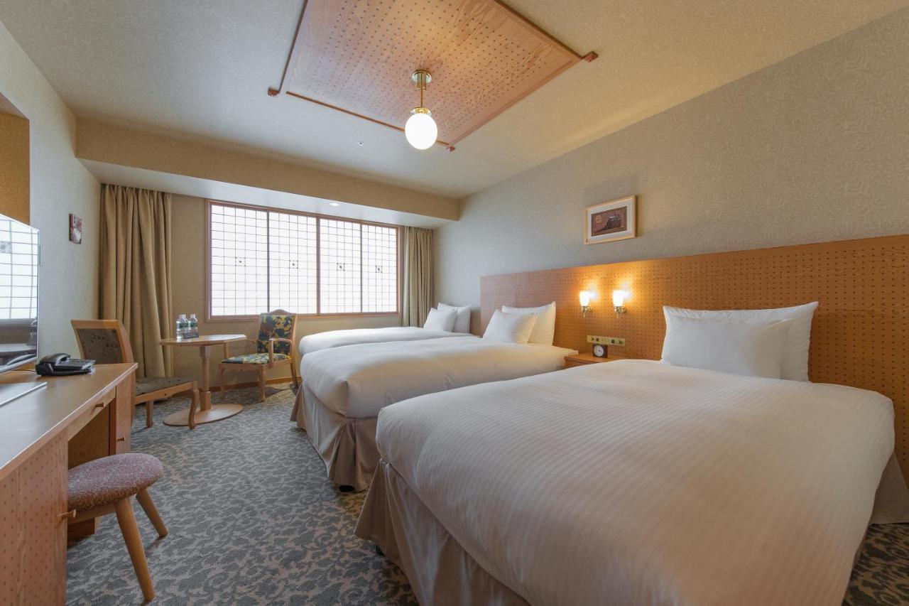 Jr Kyushu Hotel Blossom Ойта Екстериор снимка